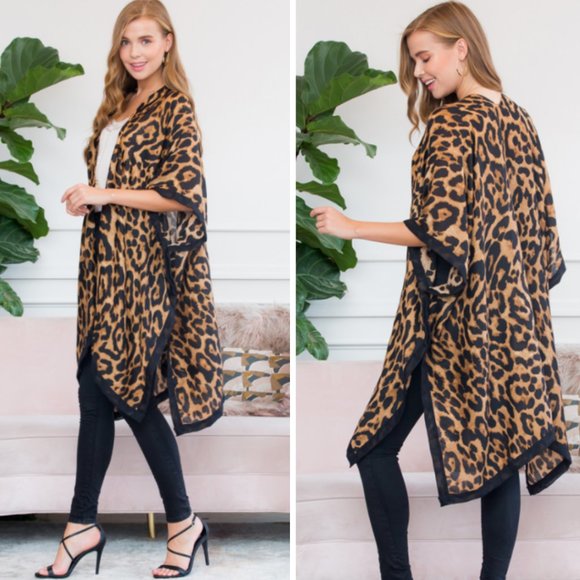riah Accessories - 🛍 Leopard Print Kimono